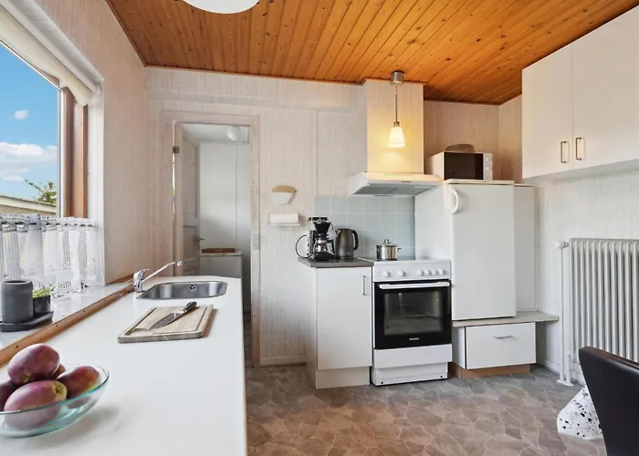 Lovely In With Kitchen