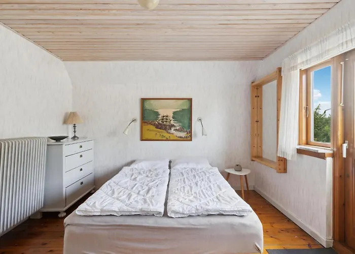 Feriehus Lovely In With Kitchen *